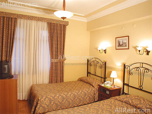 Blue House Hotel 10